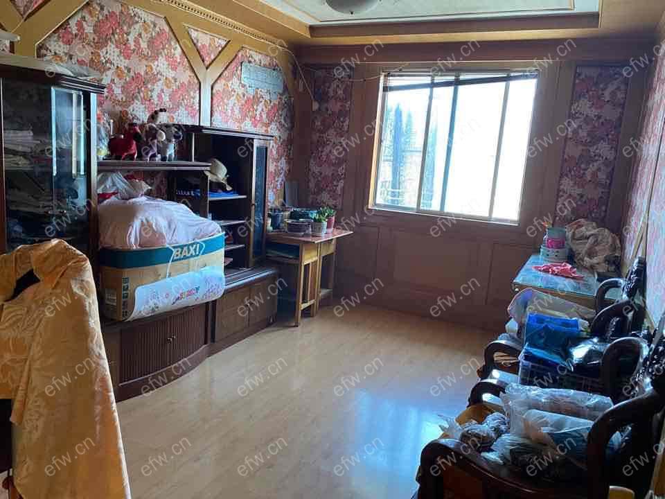 堵巷精装3室  随时看房 拎包入住