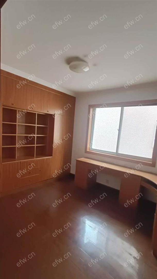 锦江苑精装3室  随时看房 拎包入住