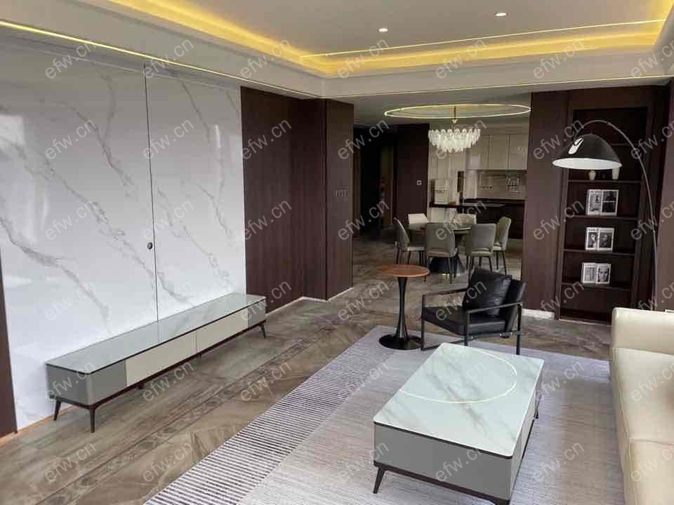 蠡湖香樟园精装4室  随时看房 拎包入住