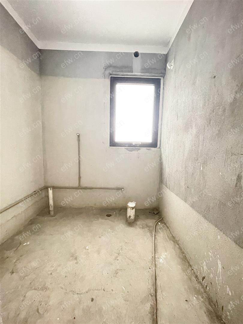 广汇金色华府 三室两厅两卫