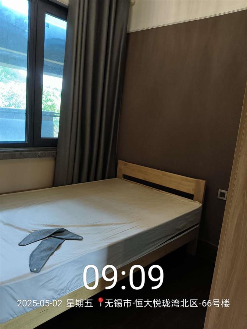 诚心出租，家电家具齐全