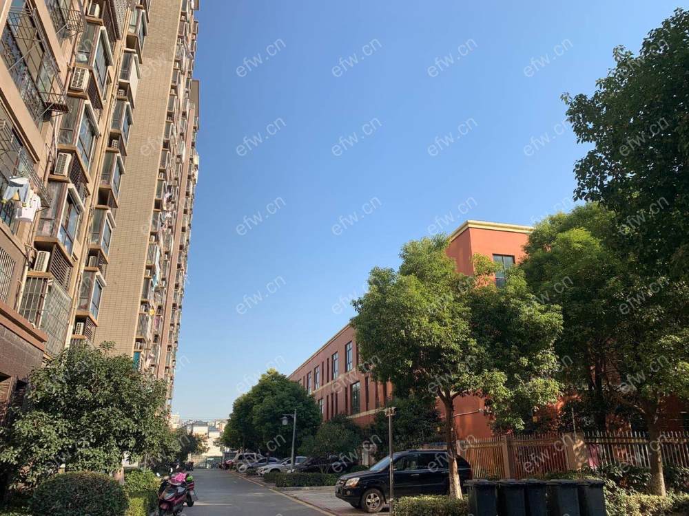 4房豪装拎包即住,华夏泉绅(永利花苑)尽享优雅品质,跃层送一层加赠送空中花园