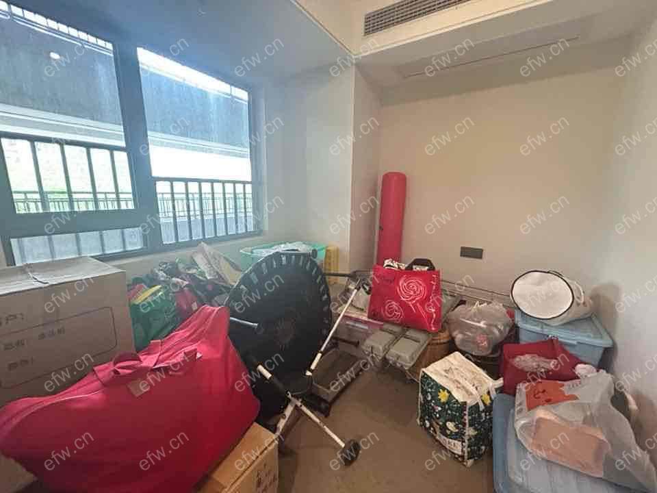 万科臻境精装3房出租