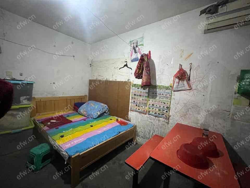 长宁苑二区B毛坯两房出售