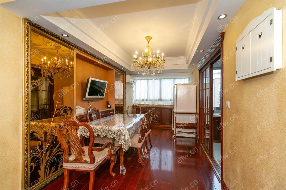 买一层送一层，实用面积250平