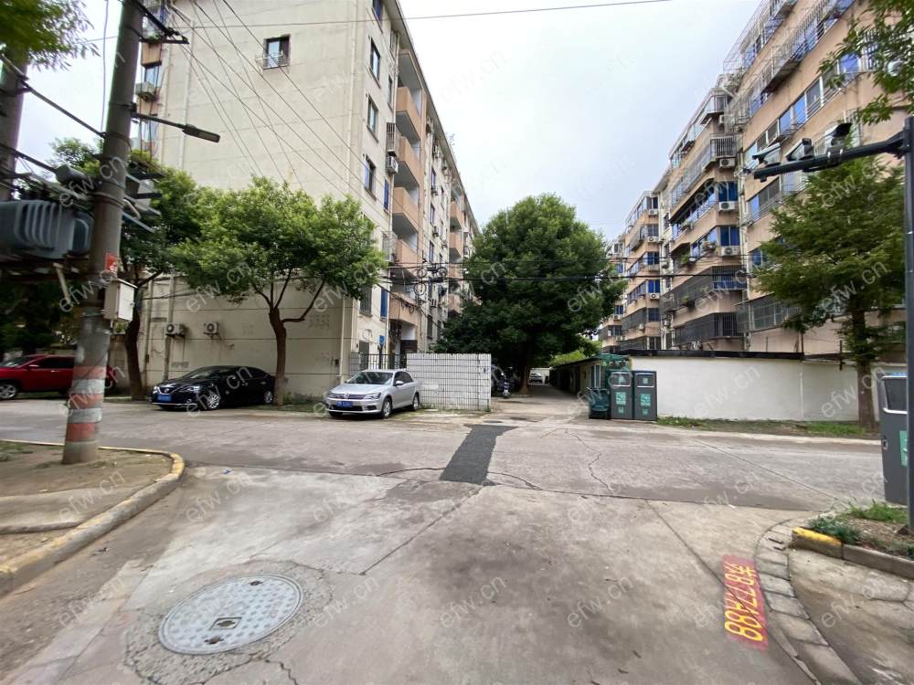 西园里  简装两房   中间楼层   南北通透  随时看房
