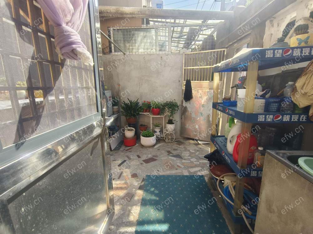 婚装全明东边户2房,刘潭二村 格局工整合