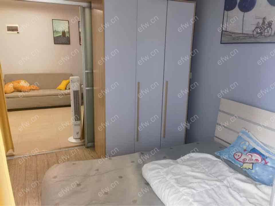 长江绿岛(奕淳公寓) 1室1厅