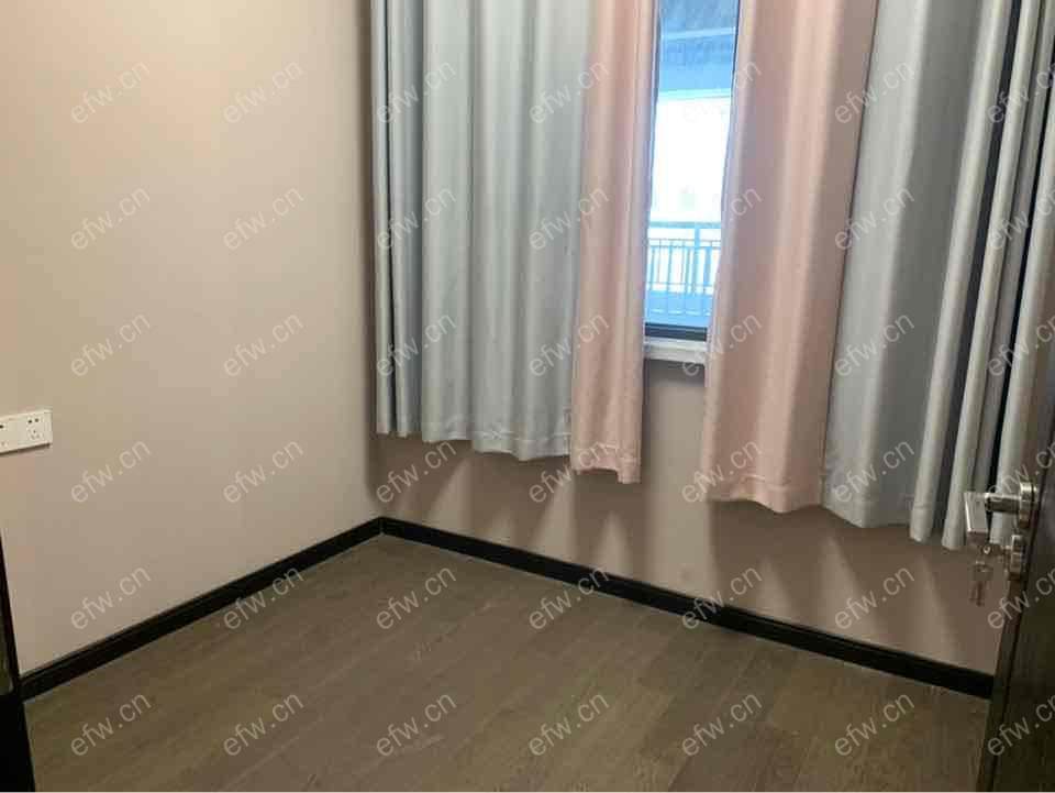 中洲崇安府精装3室  随时看房 拎包入住