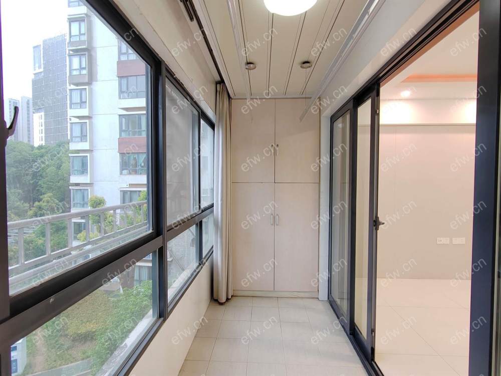 阳光城市花园B区精装3室  随时看房 拎包入住