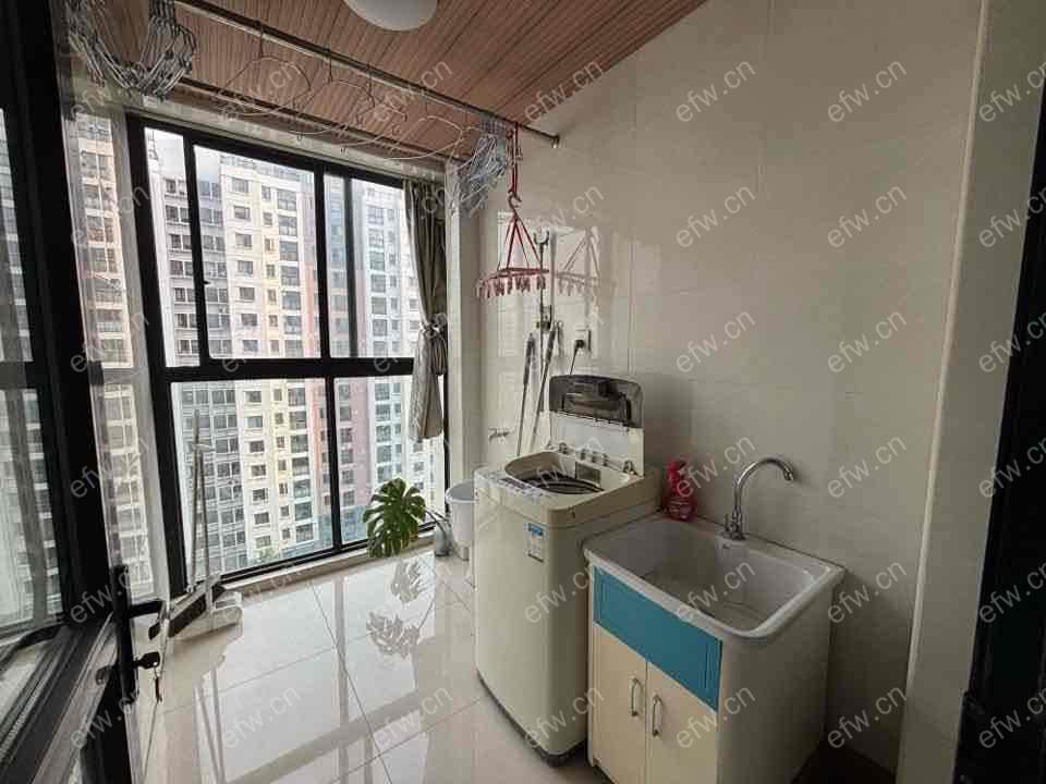 环湖苑 2室2厅1卫