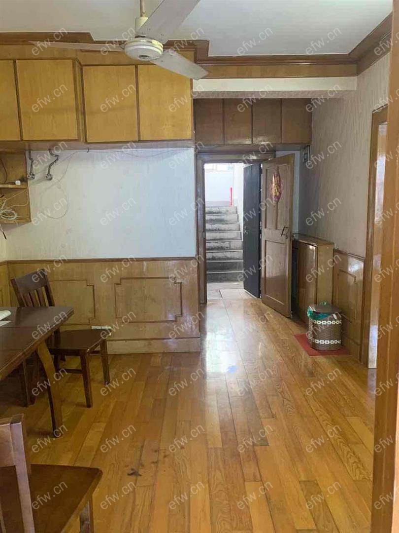 沁园新村 1室1厅   精装修