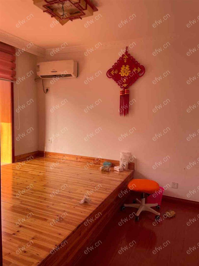 隐秀苑 3室2厅1卫出租