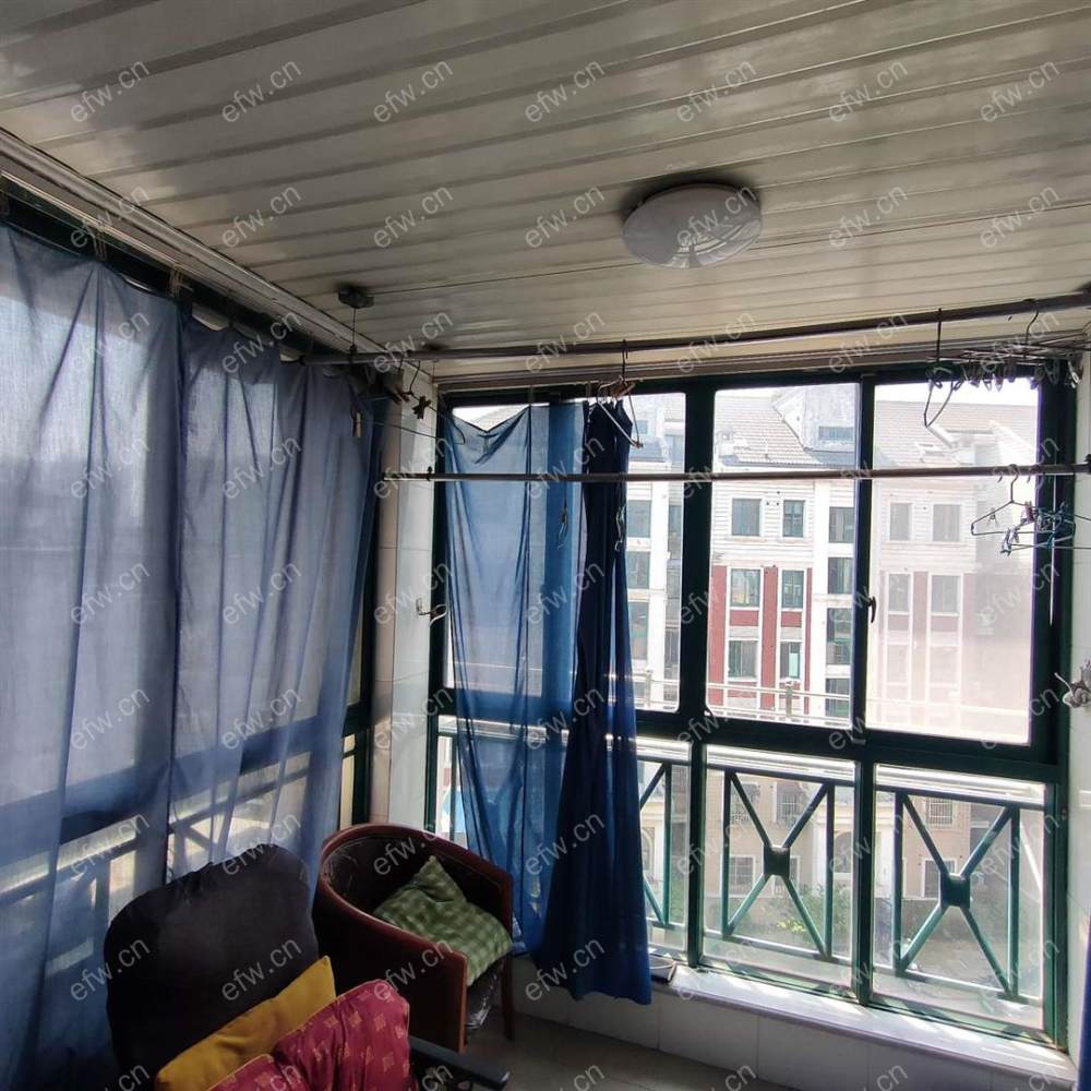 靠近广瑞路