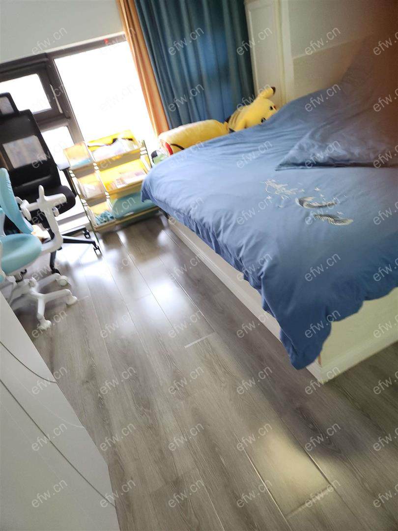 出租赛格公馆精装房靠地铁