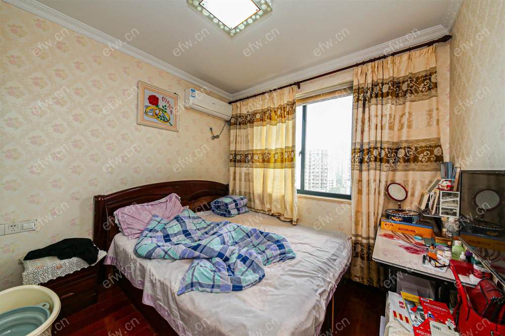 富城湾 精装3房 房东自住装修 看房方便