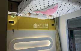 精装拎包入住，随时看房