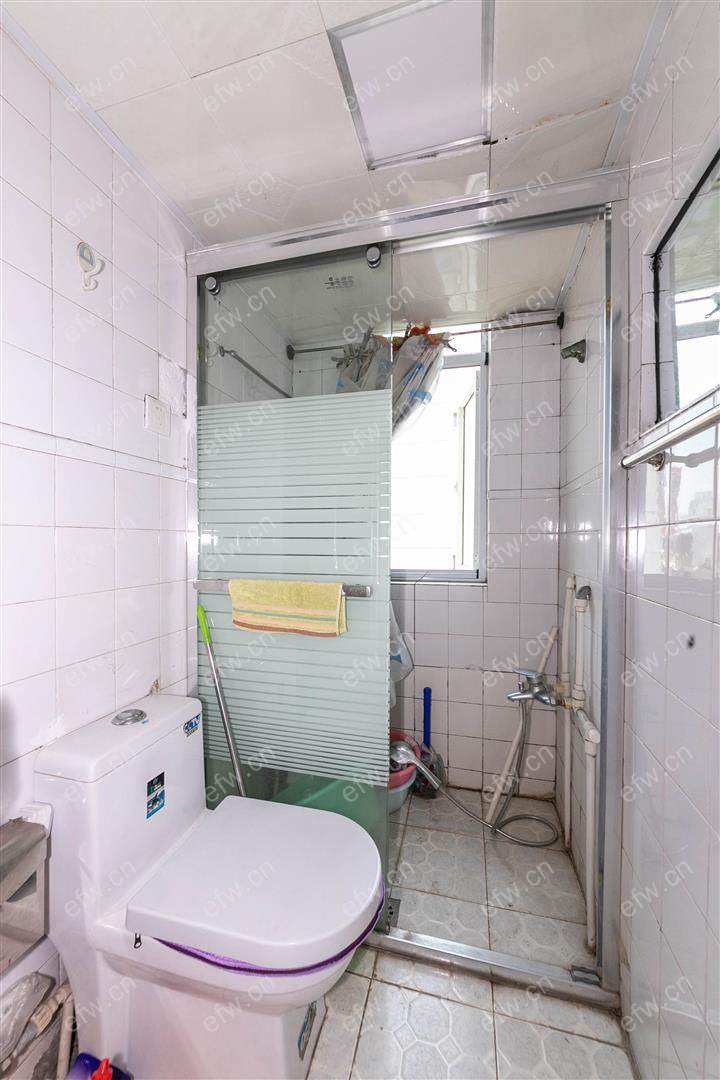 西直街实惠2房 可随时看房！