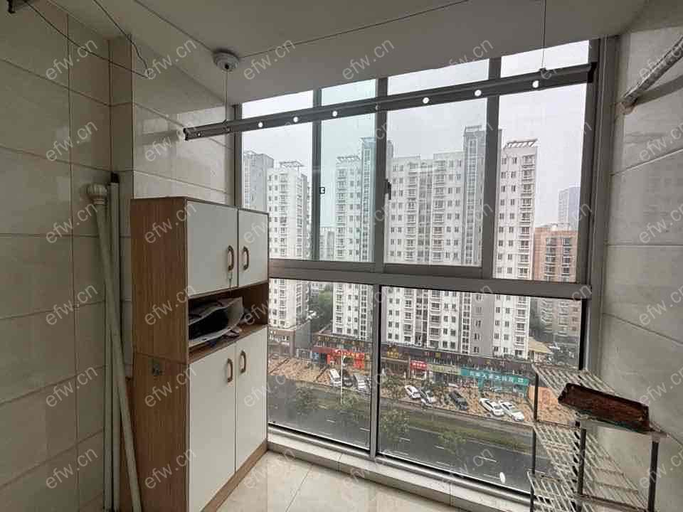 湖滨北苑精装自住整租两房