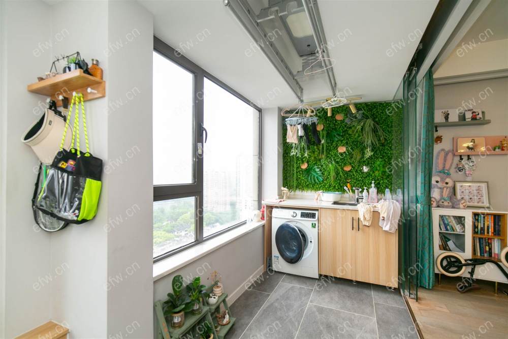 自住精装修 楼层好  视野好