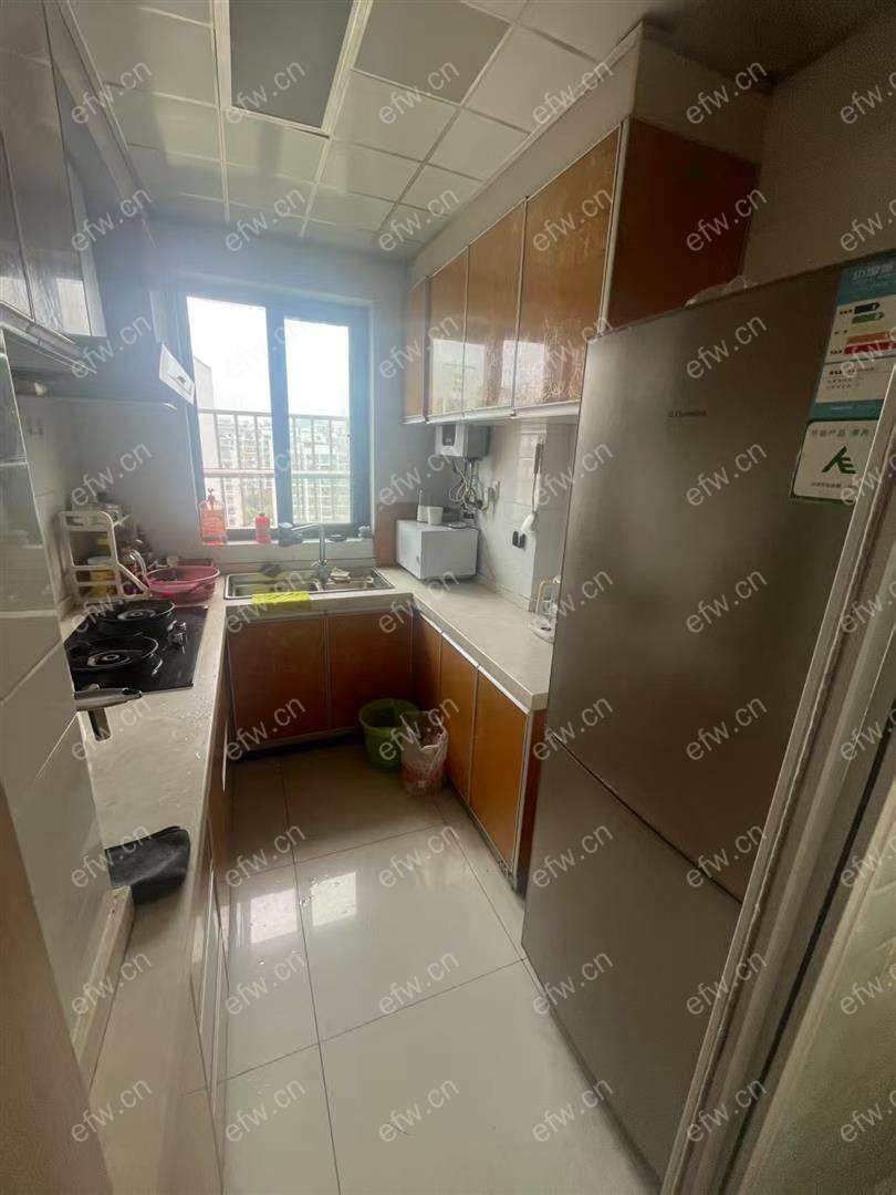 管舍山家园南区精装3室  随时看房 拎包入住
