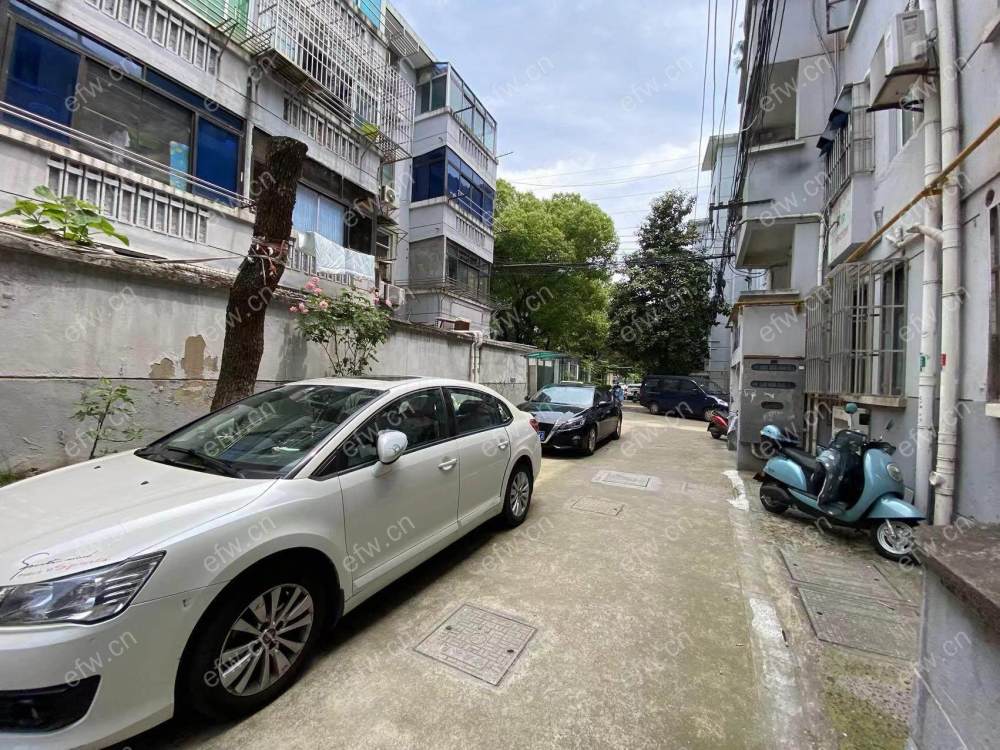 孙蒋新村精装1室  随时看房 拎包入住