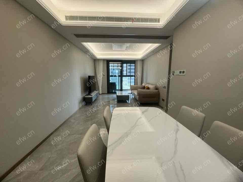 4700包物业，看房提前预约
