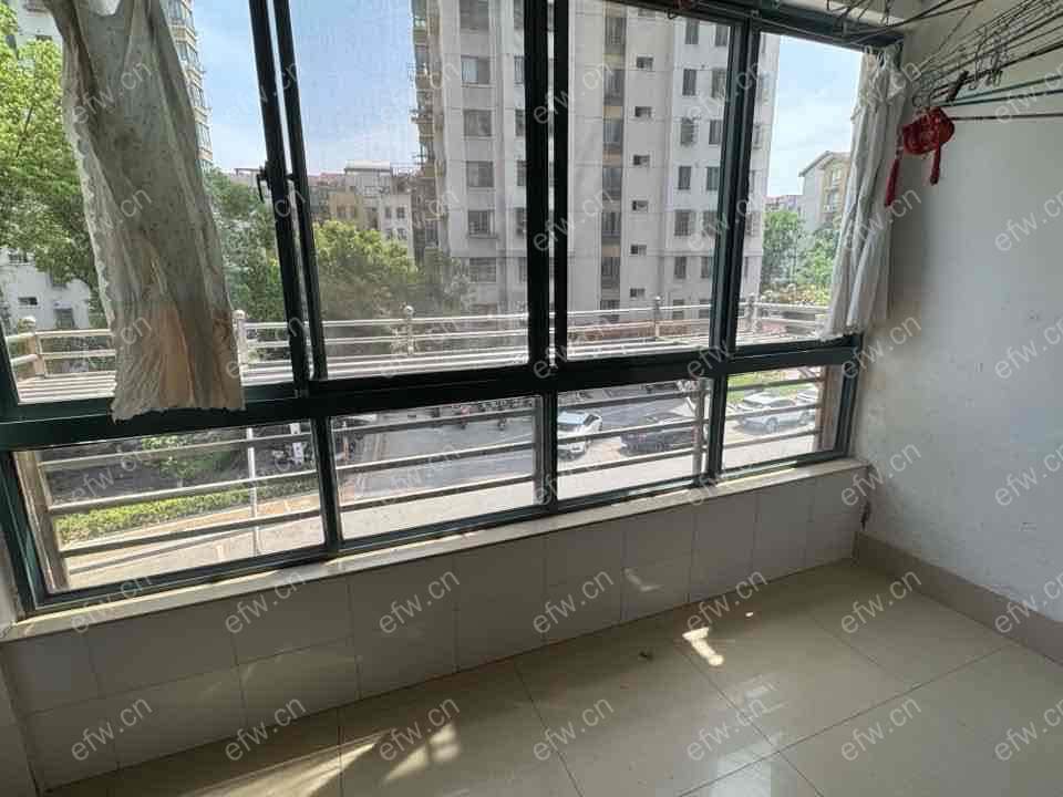 广石家园 2室2厅 简单装修