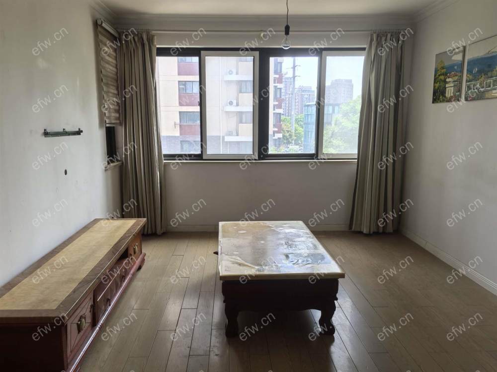 惠景家园精装3室  随时看房 拎包入住