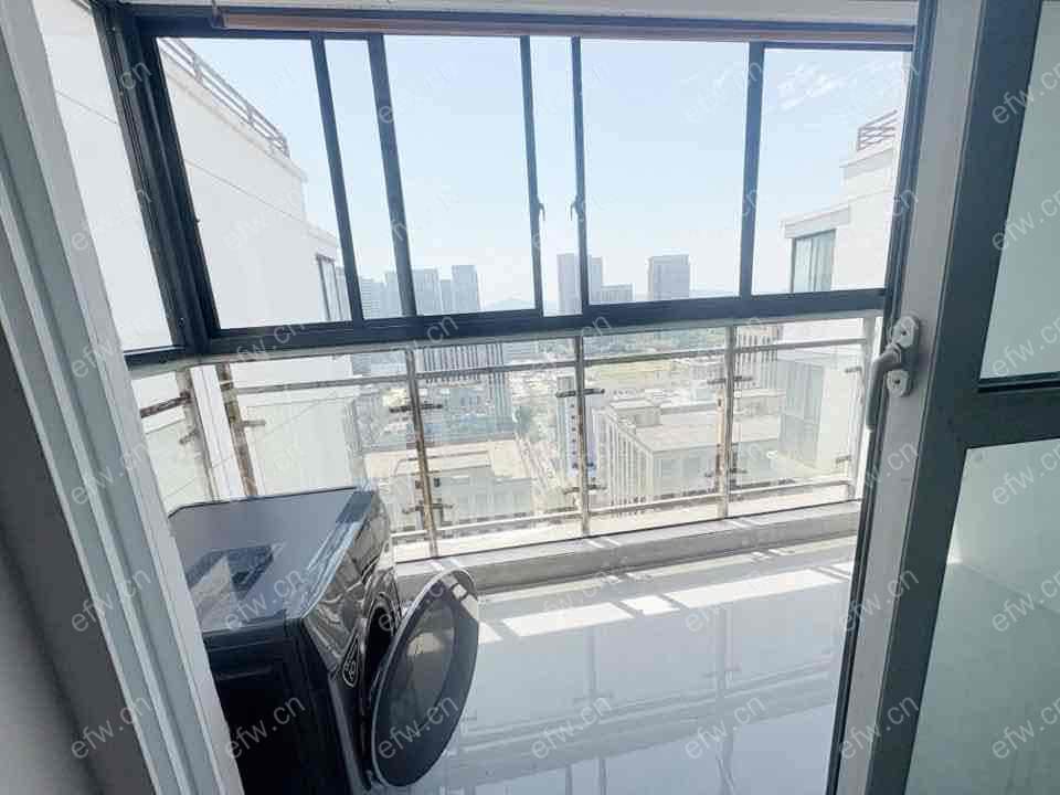 3室精装出租