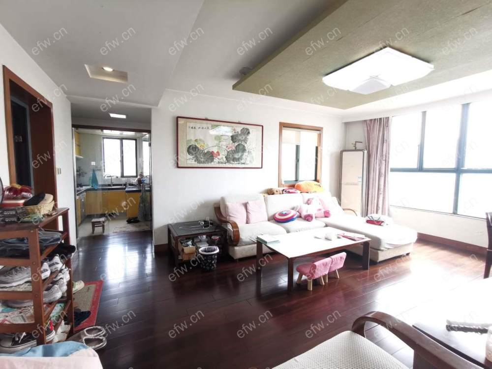诚心出租，自住装修