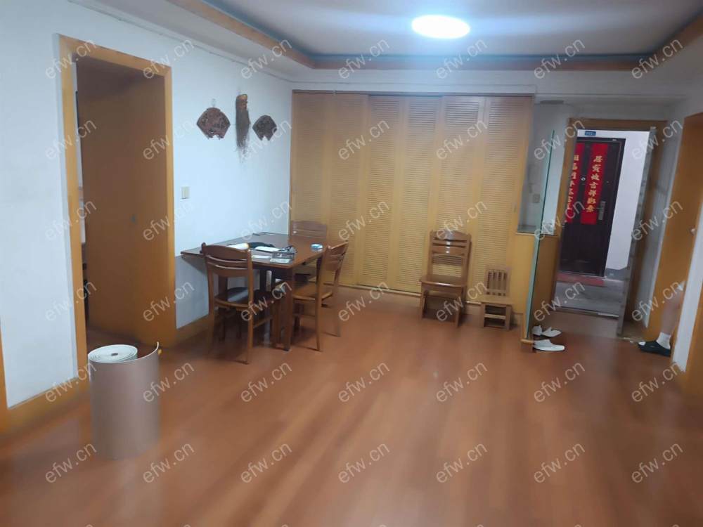 拎包入住，带院子，看房提前预约