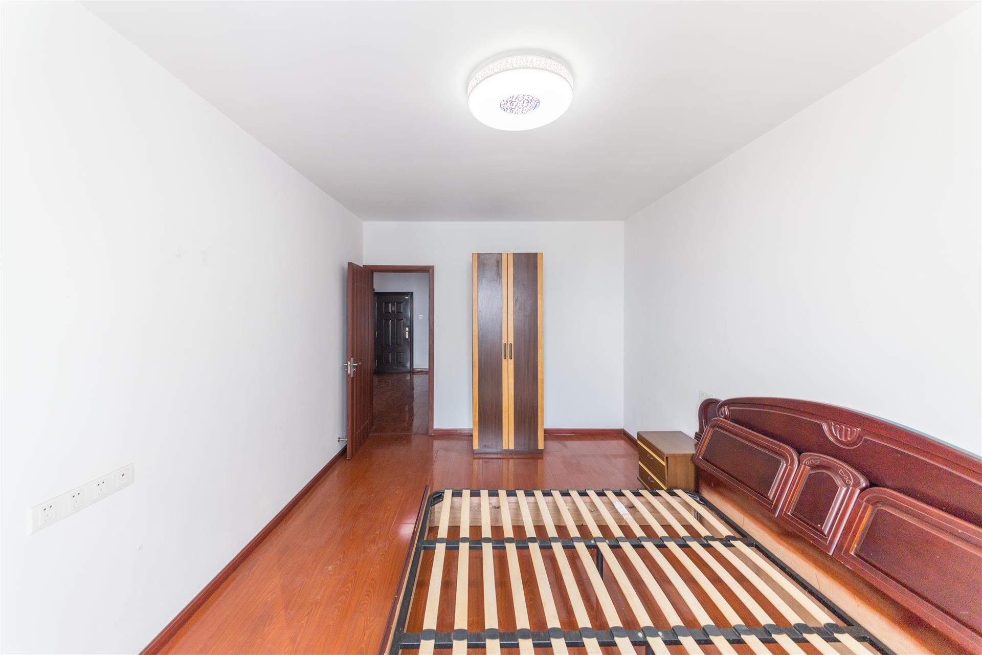 roomװס,villageƷ,̨+Ʈ