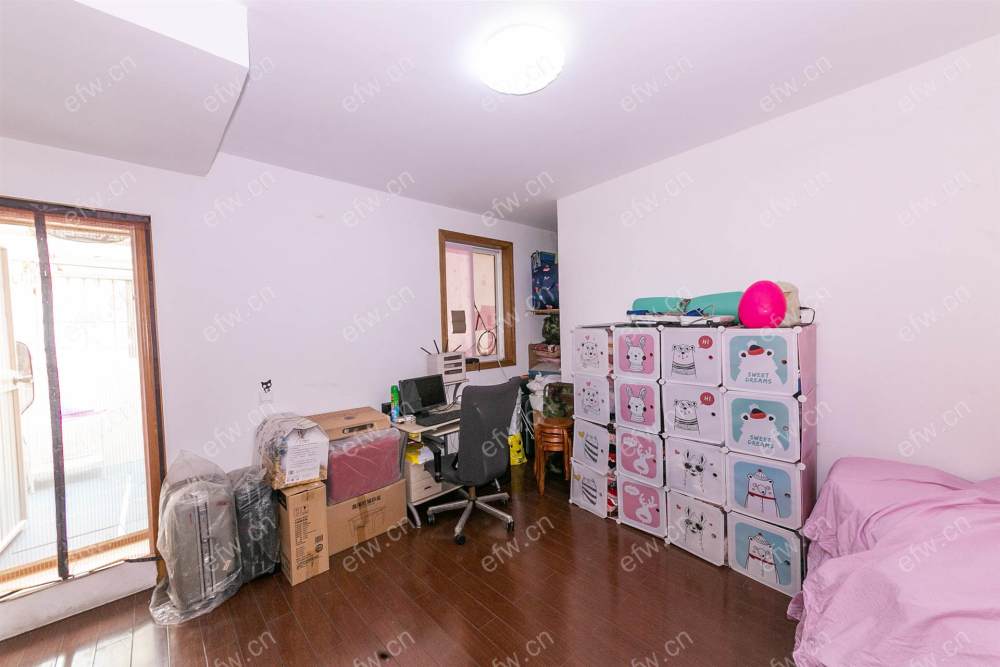 婚装全明东边户3房,荷花里 格局工整合理