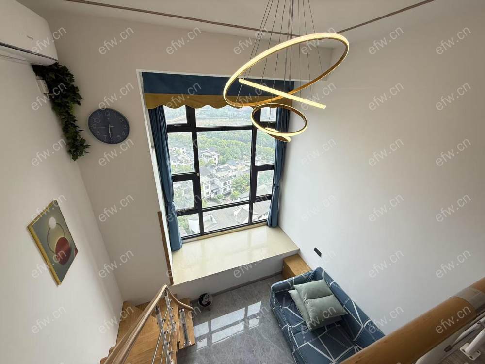 中堂领寓  房东自住房  拎包入住