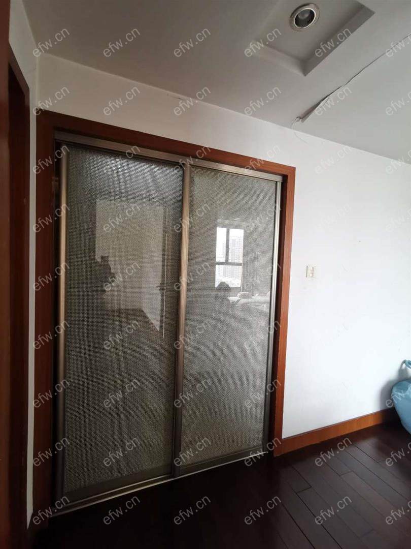 诚心出租，自住装修