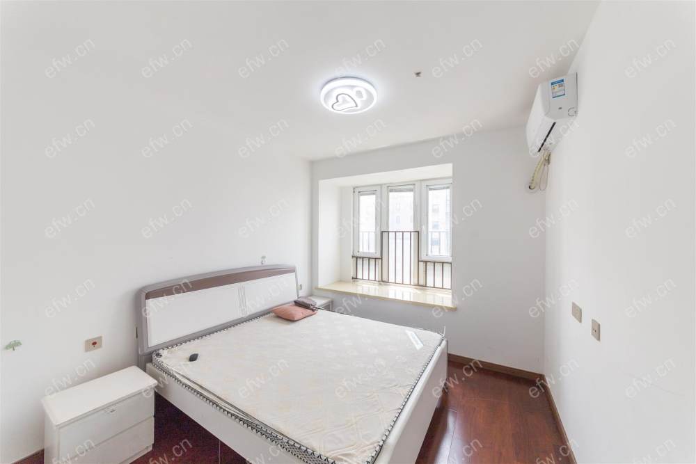 3房豪装拎包即住,旭辉时代城（一二期）尽享优雅品质,多重阳台+飘窗