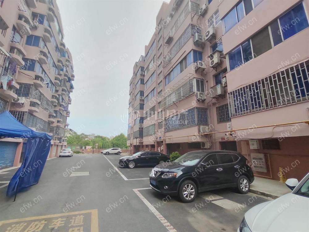 嘉泰公寓(绿塔路） 3室2厅