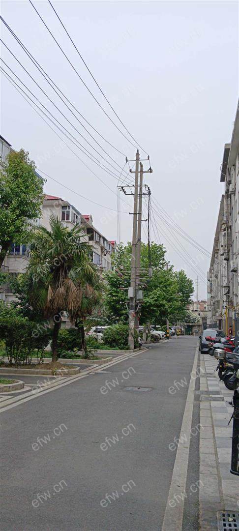盛岸一村靠近地铁口的二房出租