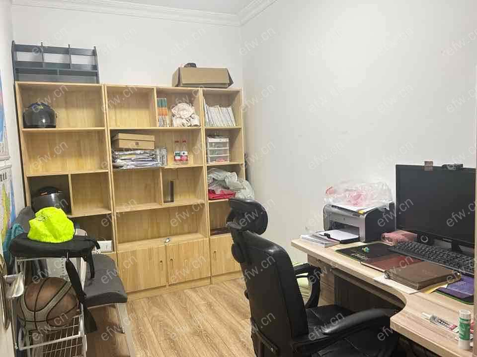 精装修3房 看房提前预约