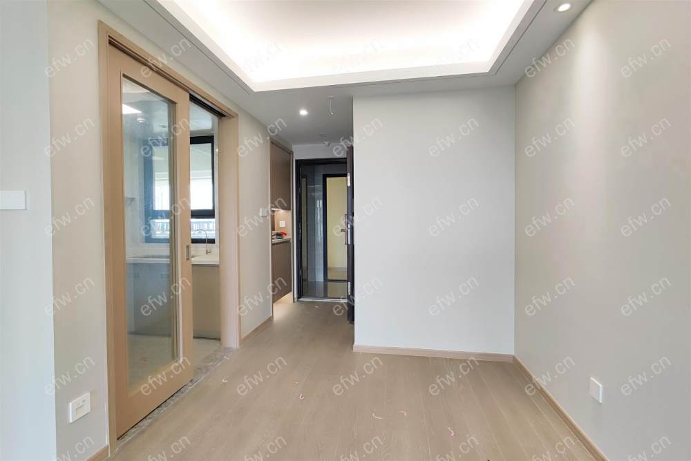 新城天一府 房东买后从没住过 看房密码 诚心出售