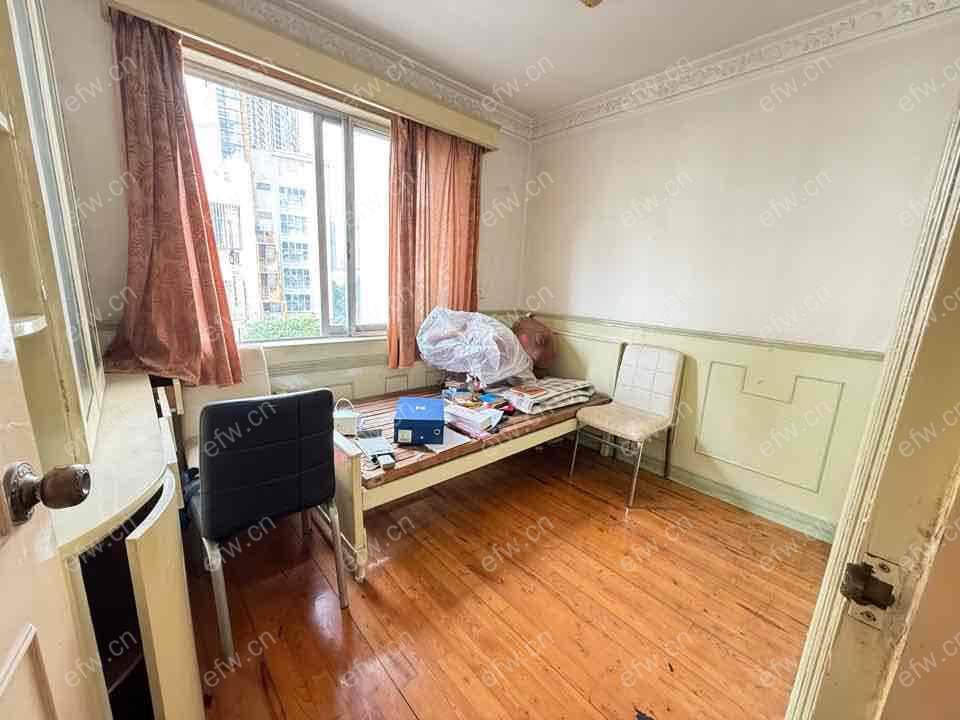荷花里精装3室  随时看房 拎包入住