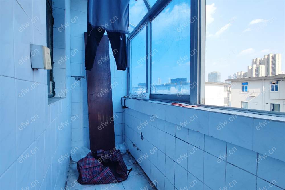 广丰一村两室一厅，，，，，