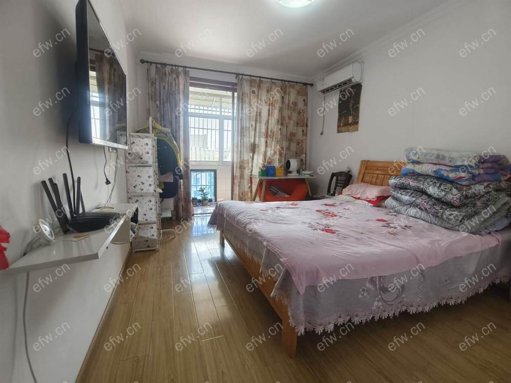 婚装全明东边户2房,刘潭二村 格局工整合理