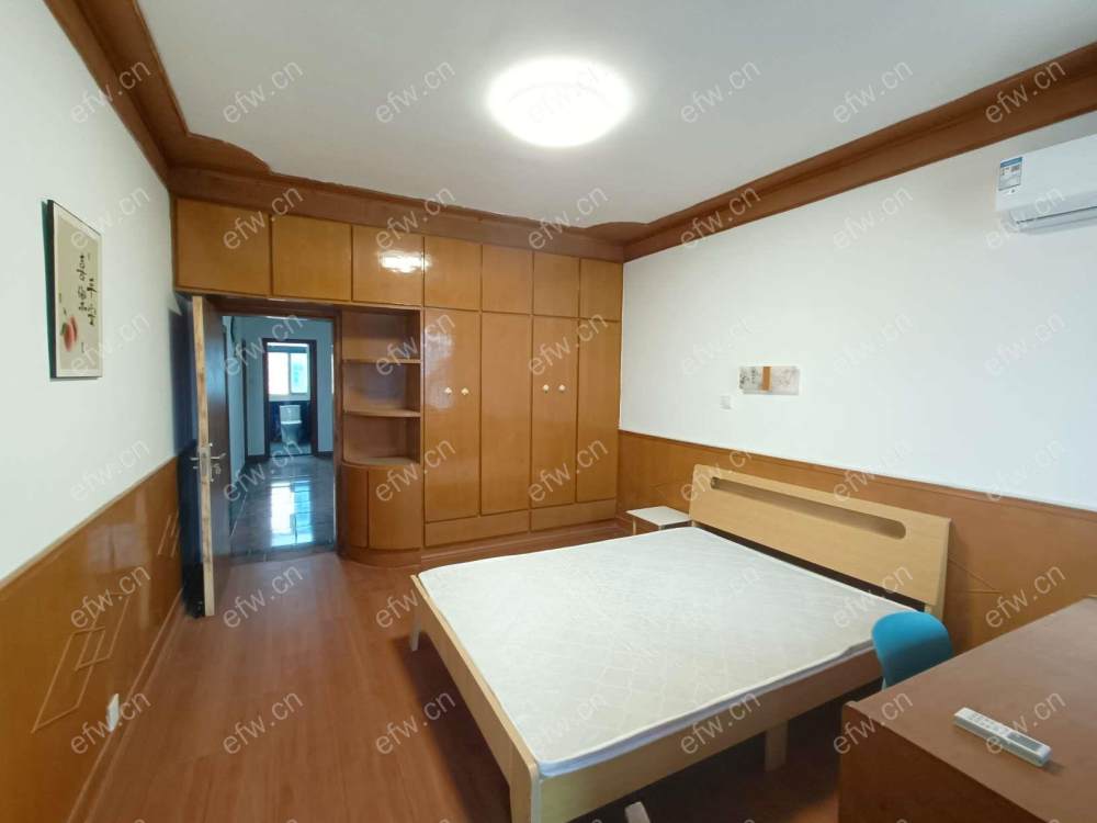 家具家电齐全 拎包入住