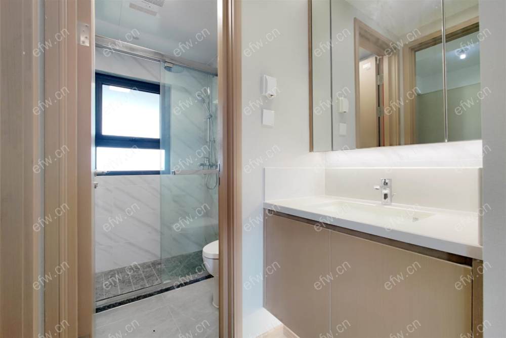 新城天一府 房东买后从没住过 看房密码 诚心出售