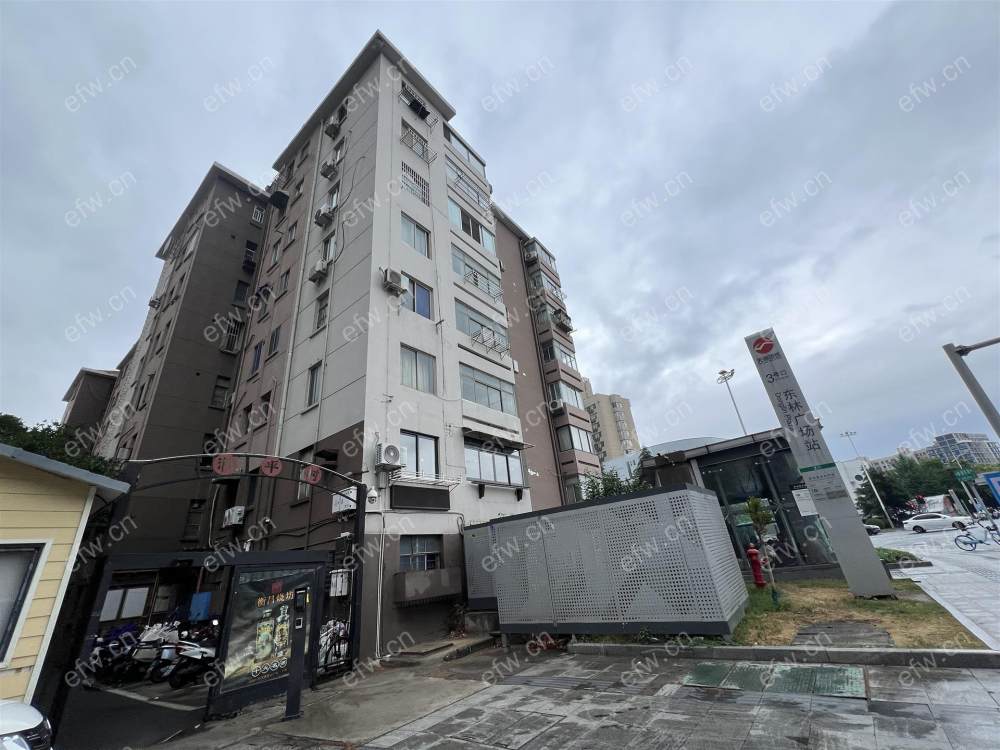 和平村   1室1厅