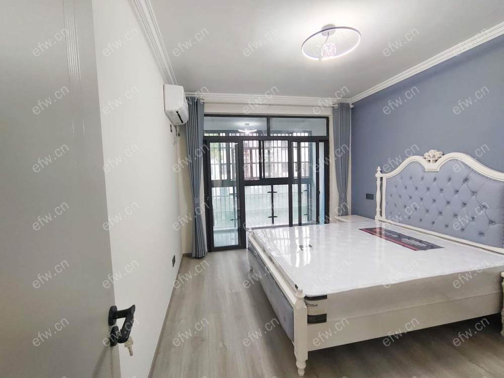 地铁口梁湖南苑   精装朝南两房   低楼层   家电齐全