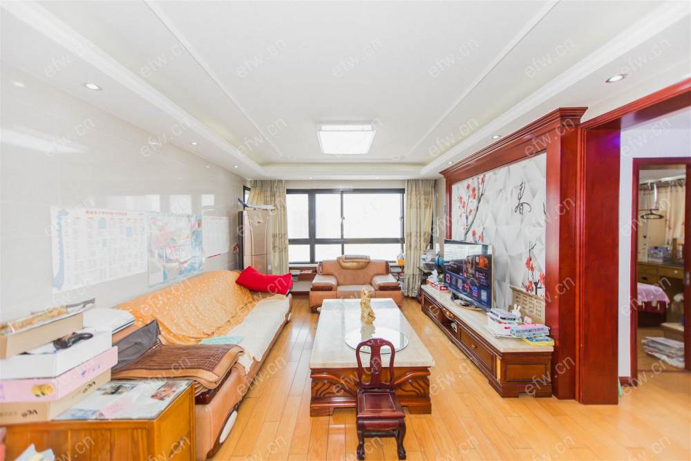 凤凰城三期精装修出售 房东住滨湖区