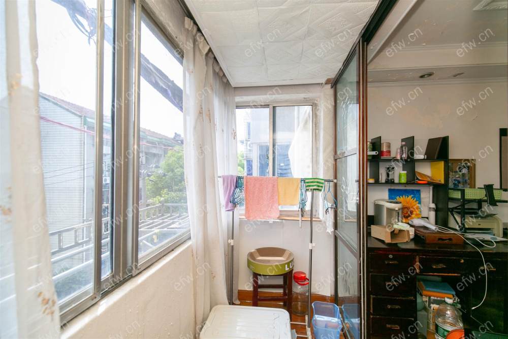胜利小区自住三房